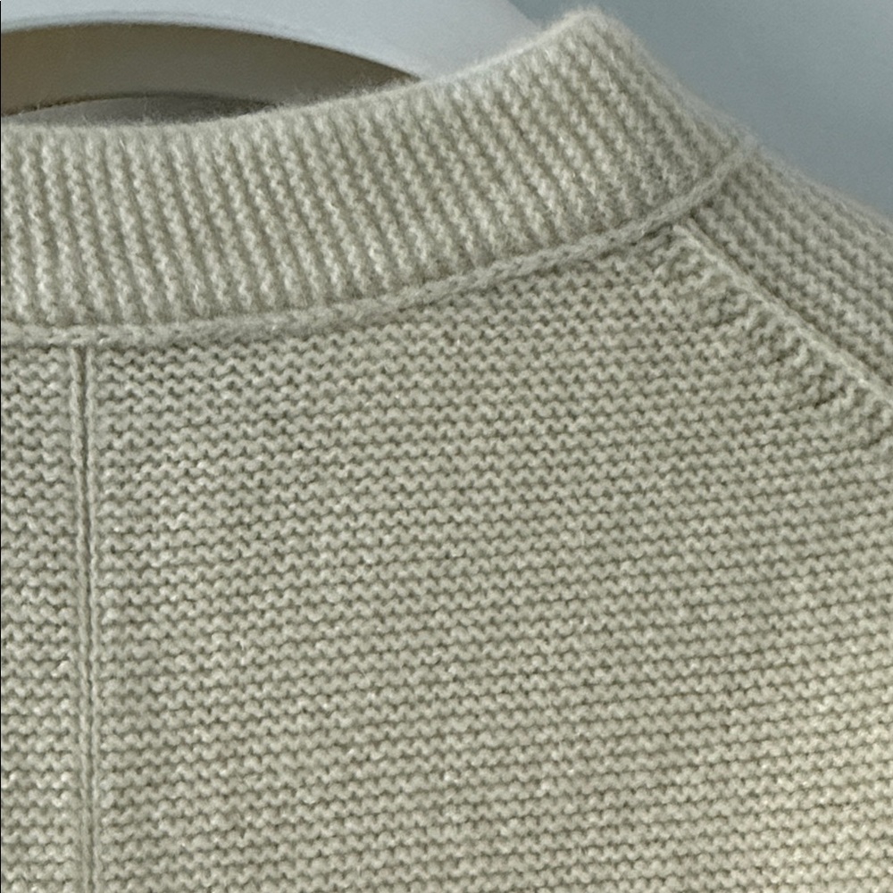 Loro Piana 100% cashmere cardigan - Picture 10 of 15